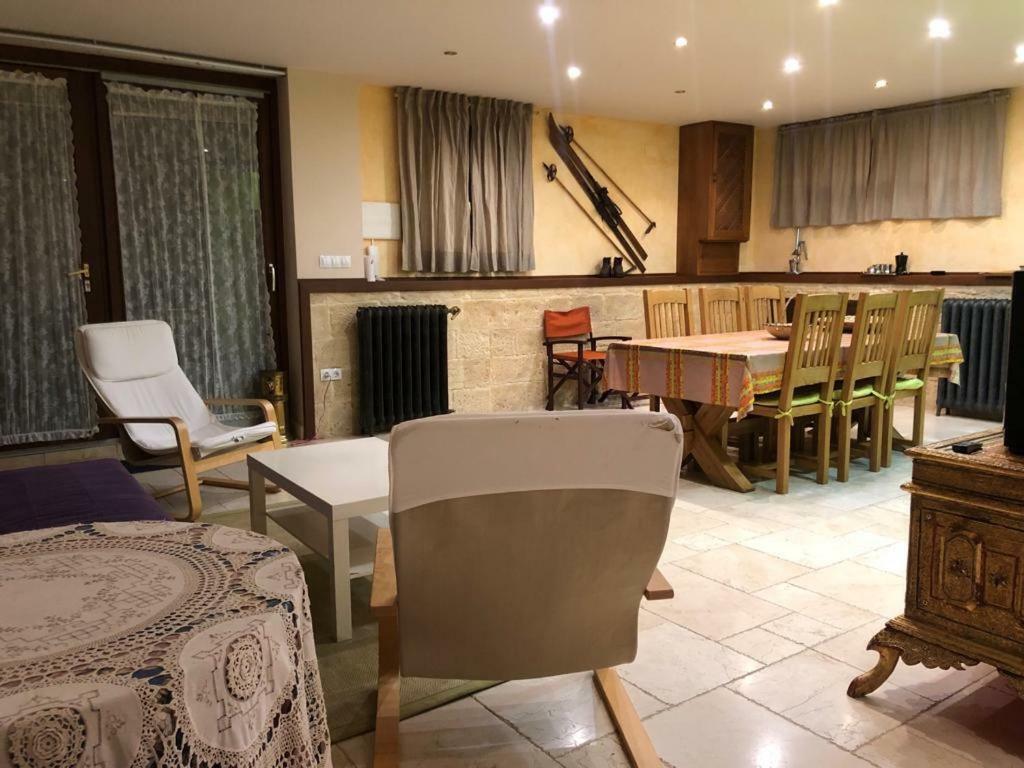 Apartamento con jardin Ezcaray Exterior foto